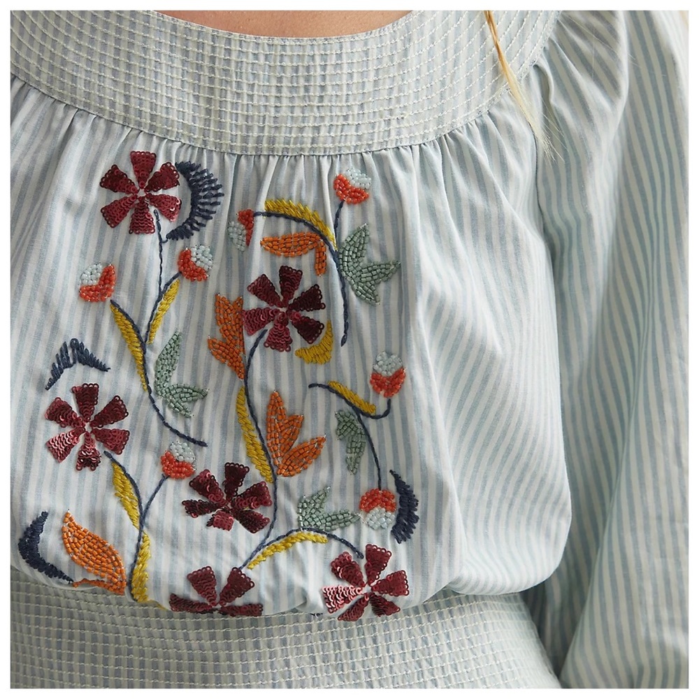 Re Listed SOLD Anthropologie floral beaded puff-sleeve blouse - Picture 4 of 8
